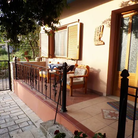 Traditional Apartmán Sívros