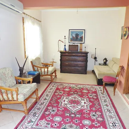 Traditional * Sívros